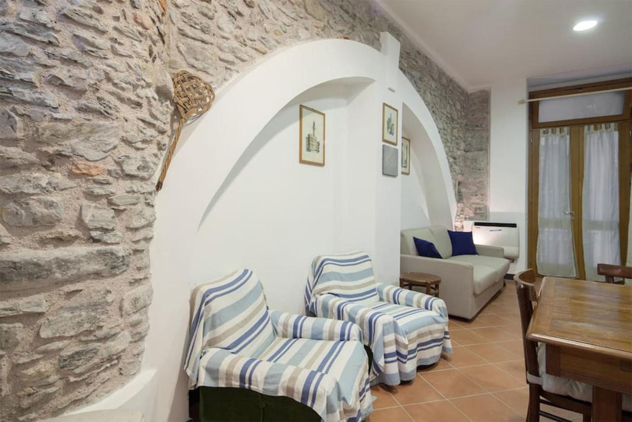 La Cantina Di Lorenza Vernazza Bagian luar foto